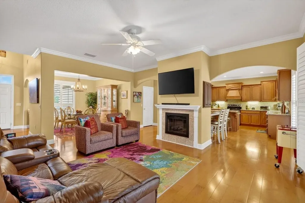 341 Glen Club Drive Debary FL 32713