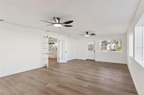 1106 Lake Ariana Boulevard Auburndale FL 33823