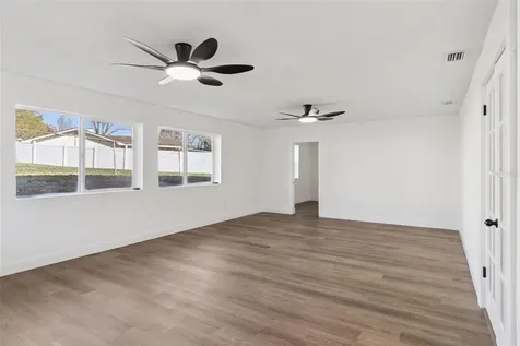 1106 Lake Ariana Boulevard Auburndale FL 33823