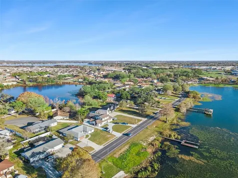 1106 Lake Ariana Boulevard Auburndale FL 33823