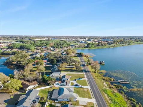 1106 Lake Ariana Boulevard Auburndale FL 33823
