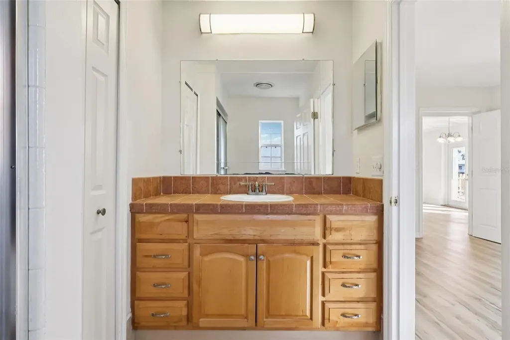 131 E Palmetto Avenue Howey In The Hills FL 34737