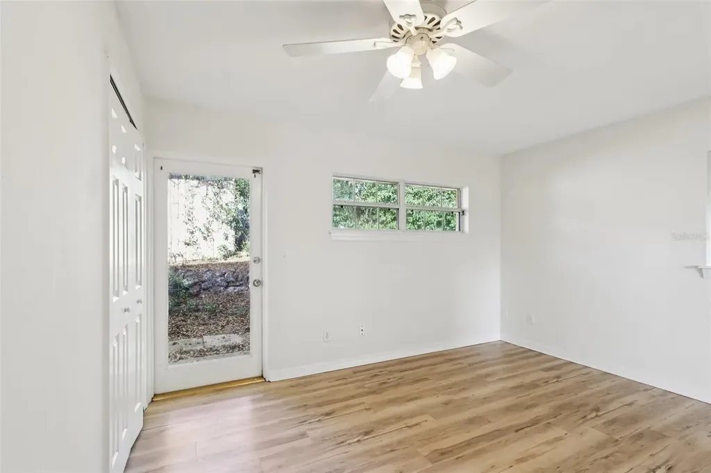 131 E Palmetto Avenue Howey In The Hills FL 34737