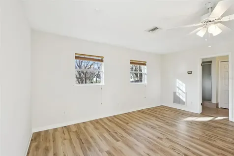131 E Palmetto Avenue Howey In The Hills FL 34737