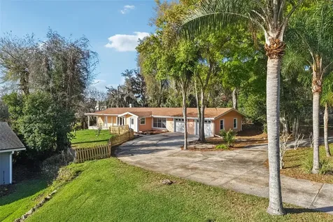 131 E Palmetto Avenue Howey In The Hills FL 34737