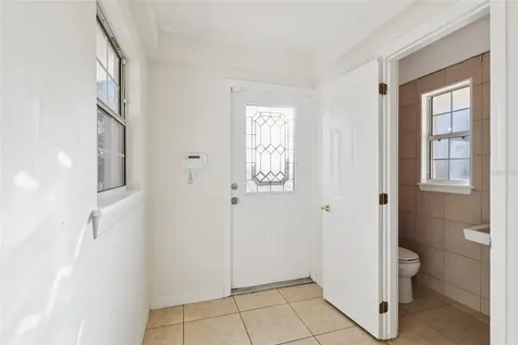 131 E Palmetto Avenue Howey In The Hills FL 34737
