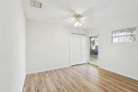 131 E Palmetto Avenue Howey In The Hills FL 34737