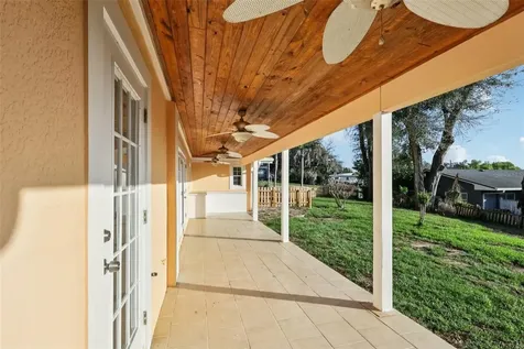 131 E Palmetto Avenue Howey In The Hills FL 34737