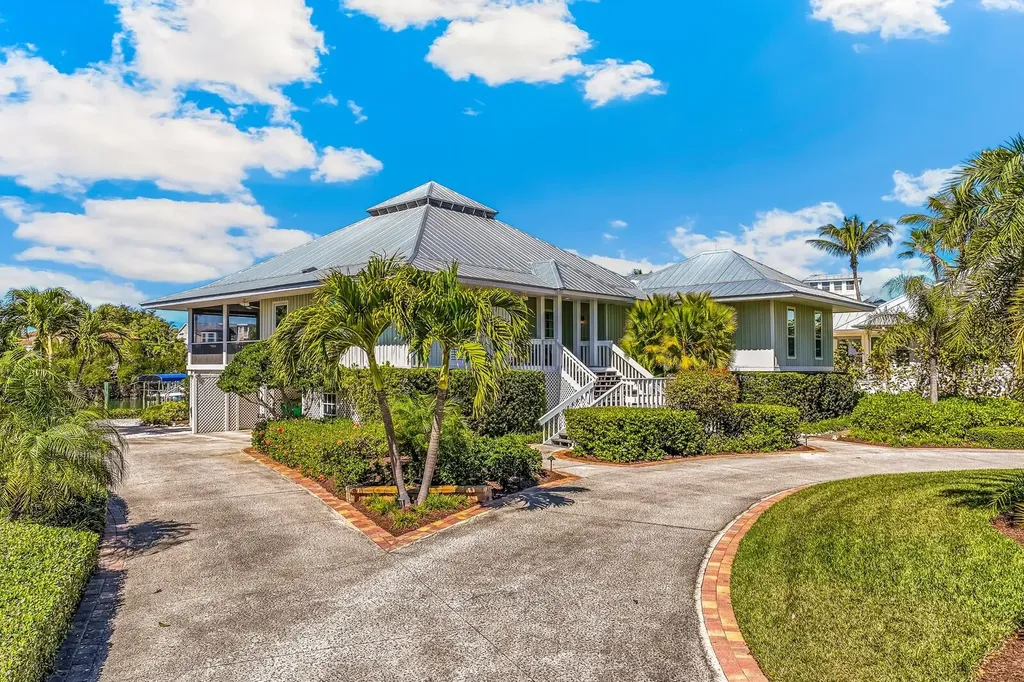 1627 Gaspar Drive S Boca Grande FL 33921