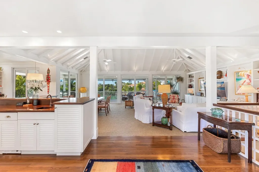 1627 Gaspar Drive S Boca Grande FL 33921