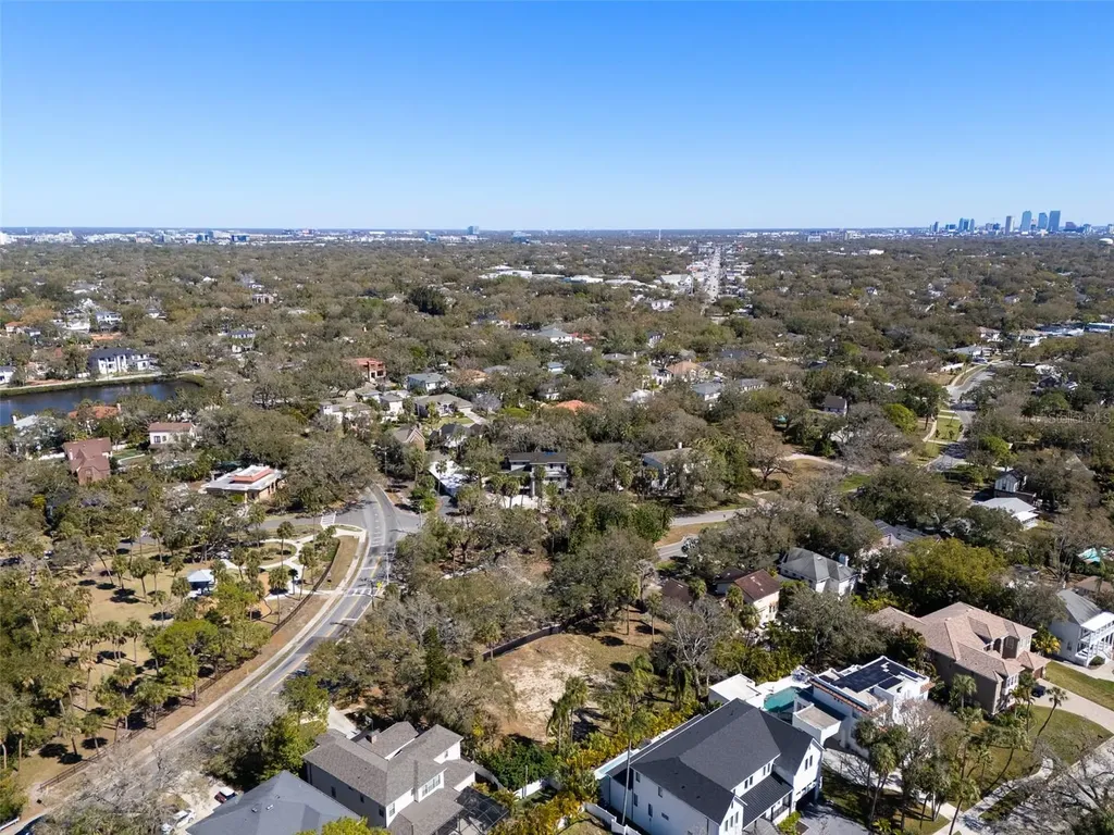 4628 W Bay To Bay Boulevard Tampa FL 33629