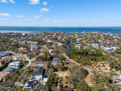 4628 W Bay To Bay Boulevard Tampa FL 33629
