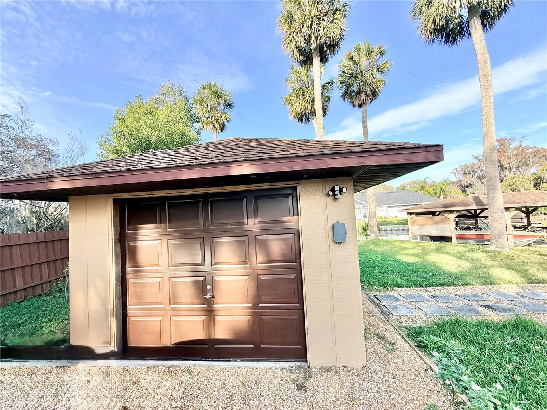 1813 Maine Court Tavares FL 32778