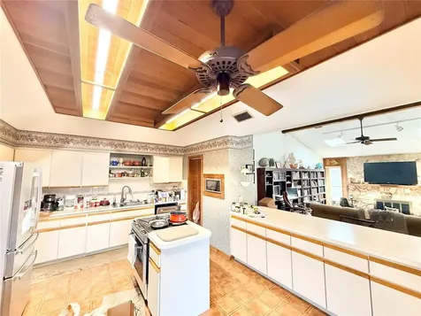 1813 Maine Court Tavares FL 32778