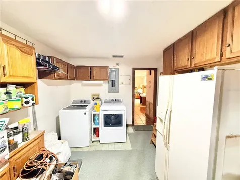 1813 Maine Court Tavares FL 32778