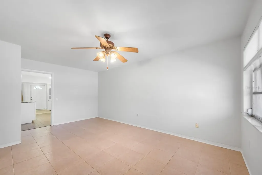 3775 59th Street N St Petersburg FL 33710