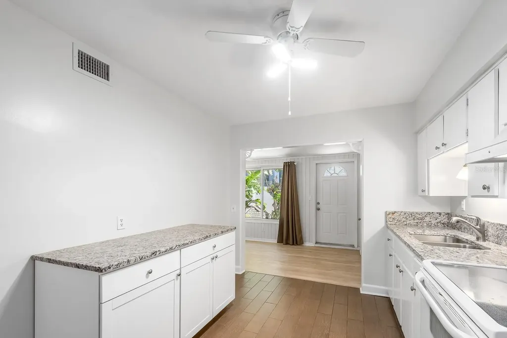 3775 59th Street N St Petersburg FL 33710