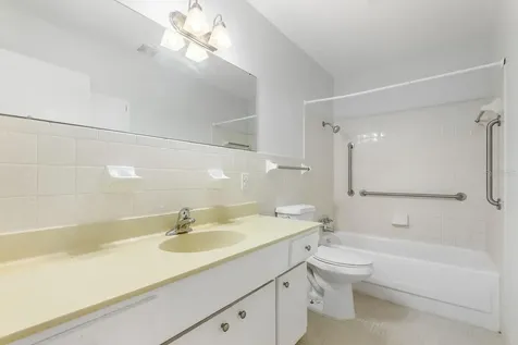 3775 59th Street N St Petersburg FL 33710