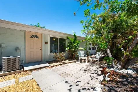 3775 59th Street N St Petersburg FL 33710