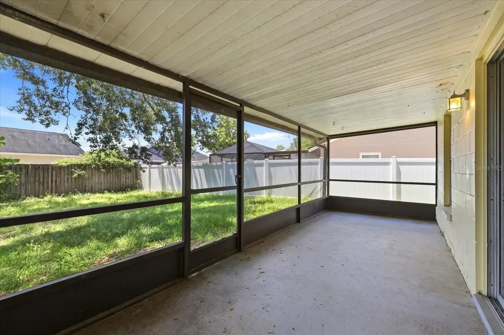 1537 Gunsmith Drive Lutz FL 33559