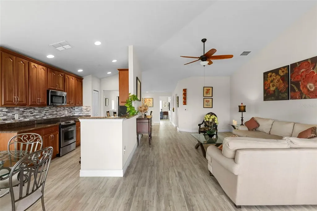 1220 Romani Avenue Davenport FL 33896