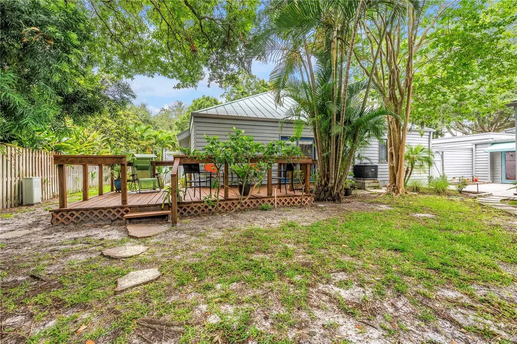 10495 Longwood Drive Seminole FL 33777