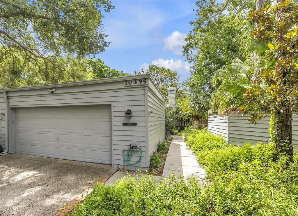 10495 Longwood Drive Seminole FL 33777