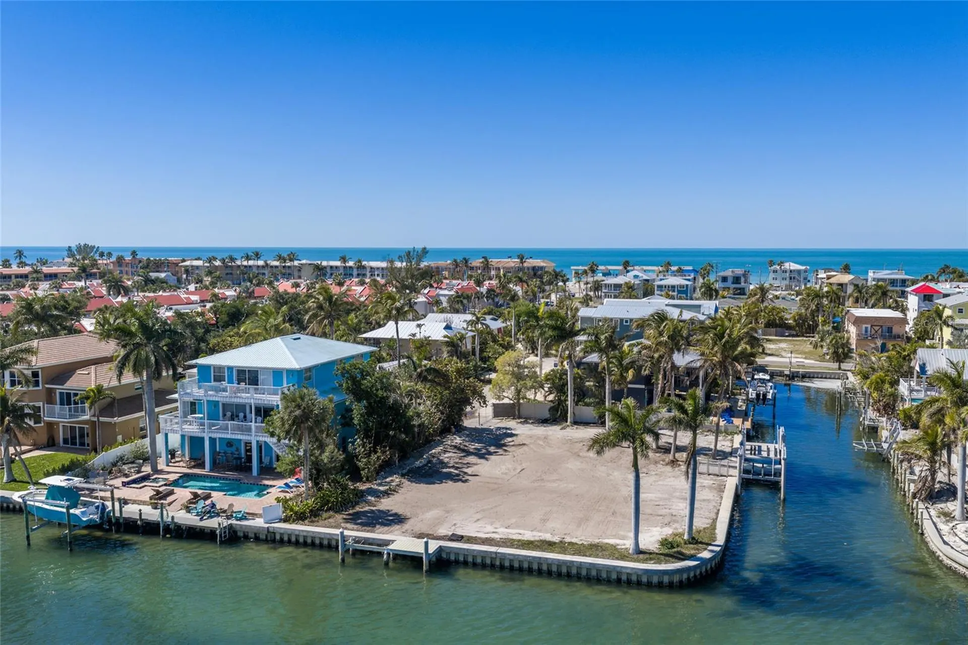 407 20th Place Bradenton Beach FL 34217