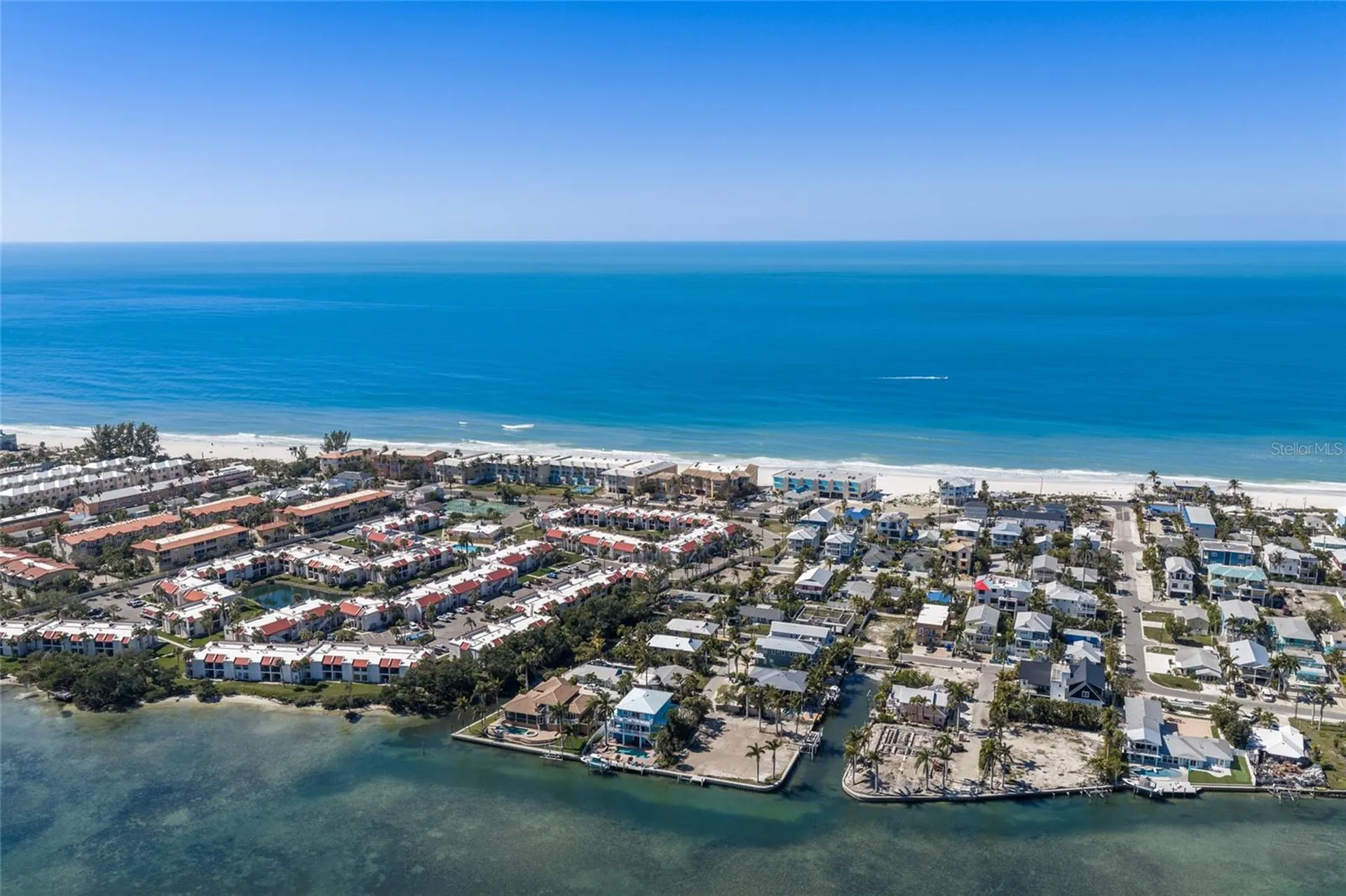 407 20th Place Bradenton Beach FL 34217