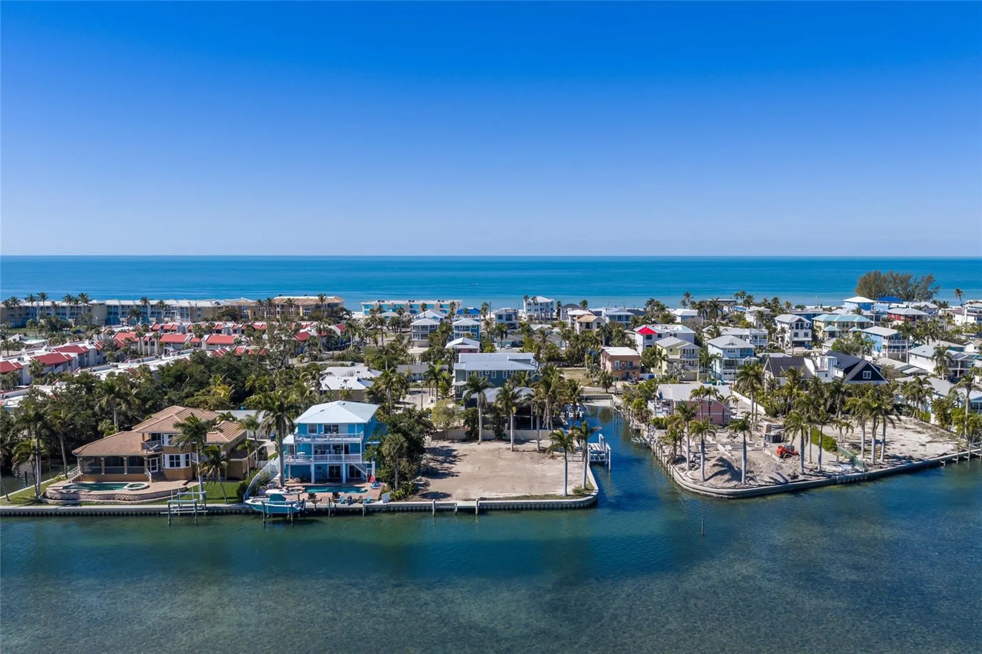 407 20th Place Bradenton Beach FL 34217