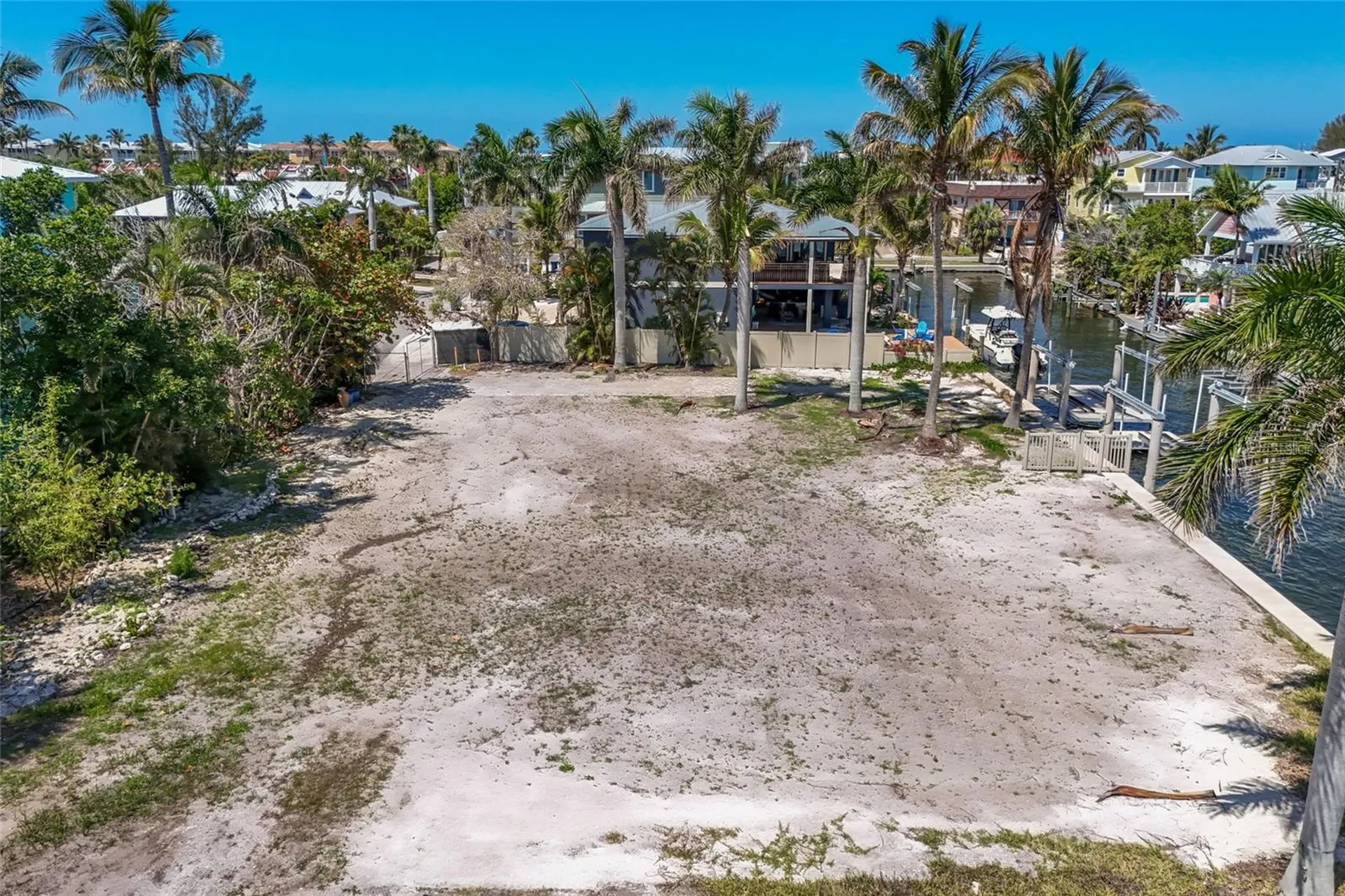 407 20th Place Bradenton Beach FL 34217