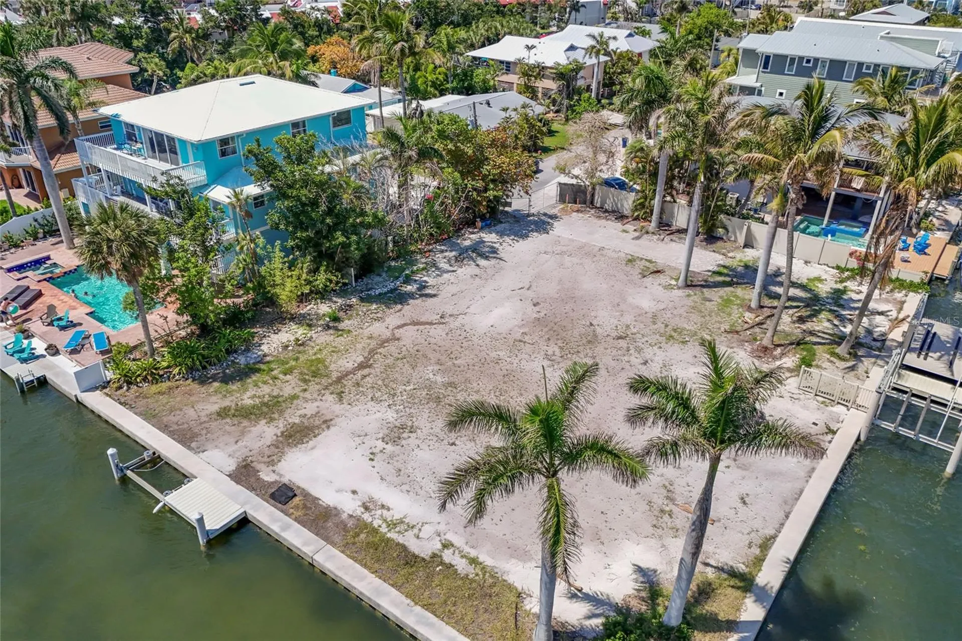 407 20th Place Bradenton Beach FL 34217