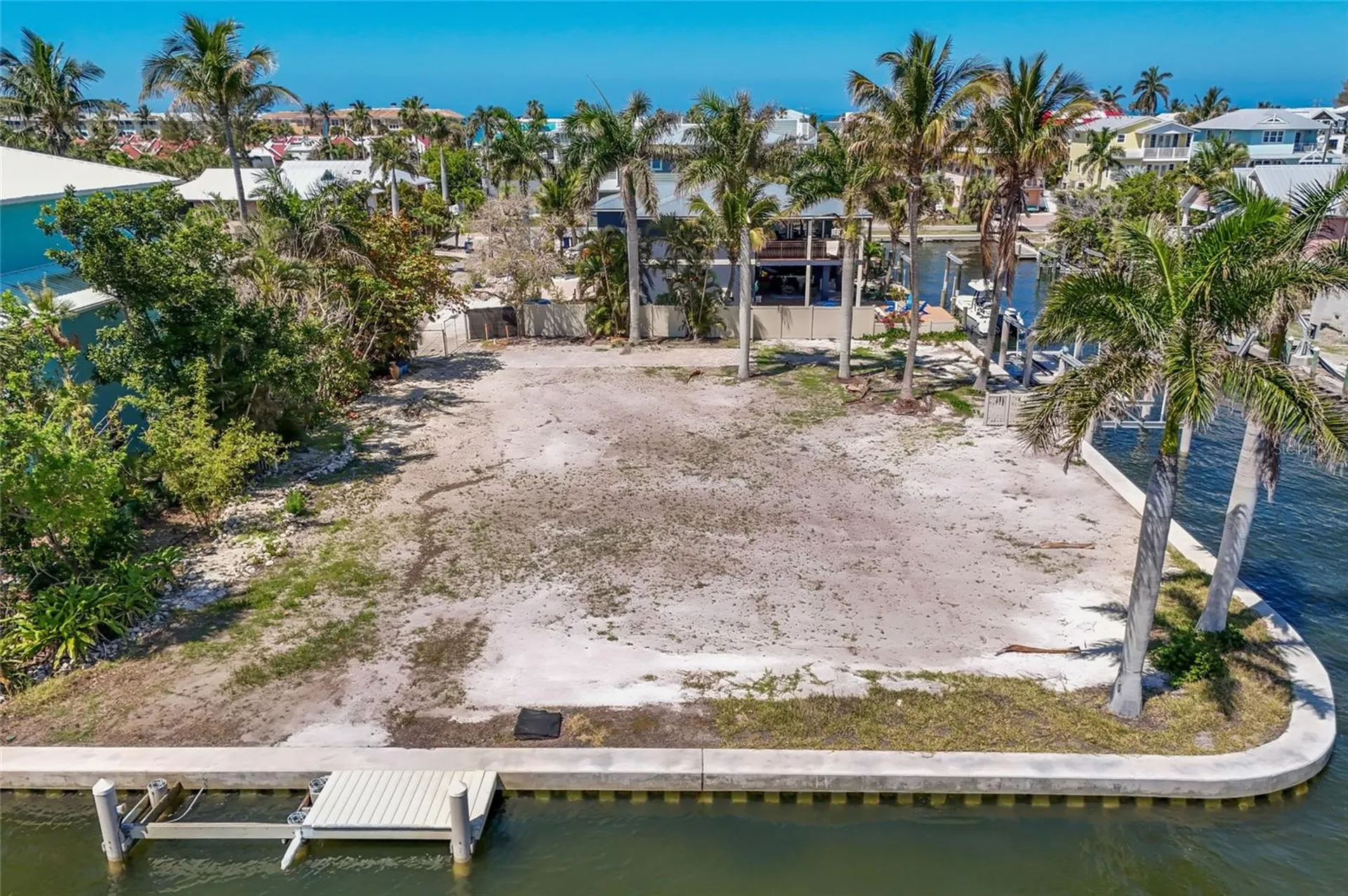 407 20th Place Bradenton Beach FL 34217