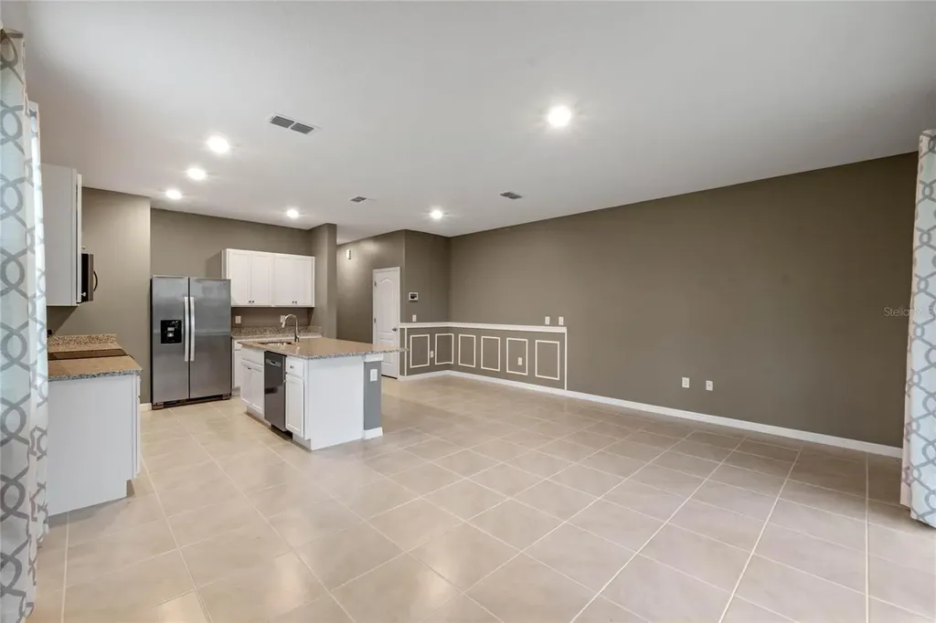 961 Lido Drive Howey In The Hills FL 34737