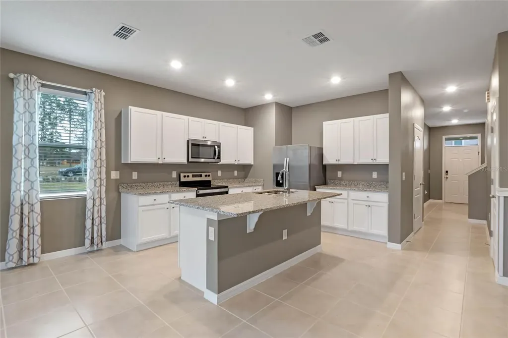 961 Lido Drive Howey In The Hills FL 34737