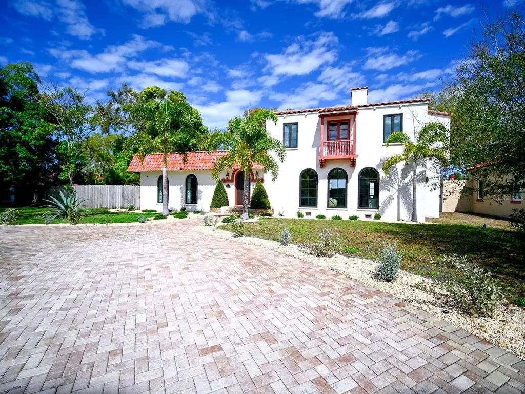6251 10th Avenue S Gulfport FL 33707
