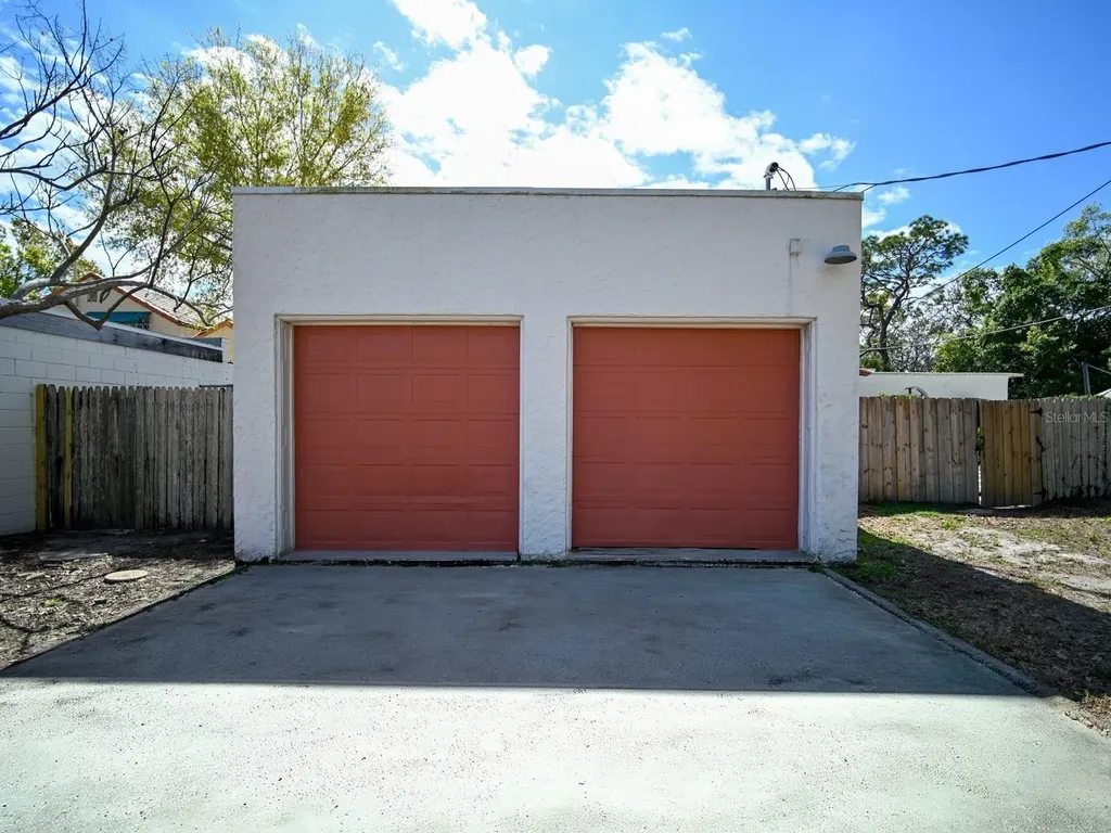 6251 10th Avenue S Gulfport FL 33707
