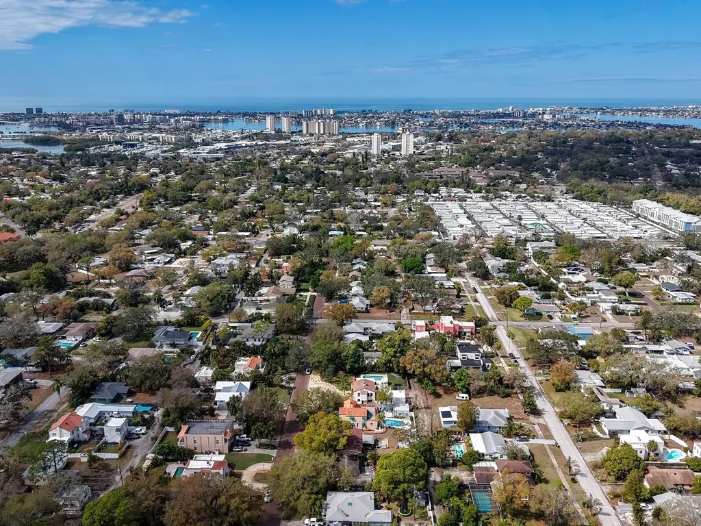 6251 10th Avenue S Gulfport FL 33707