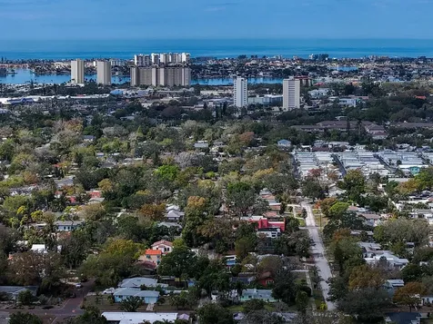 6251 10th Avenue S Gulfport FL 33707