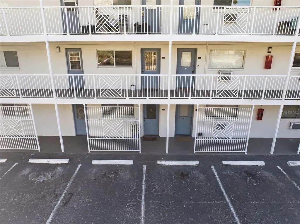 320 Lakeview Street Orlando FL 32804