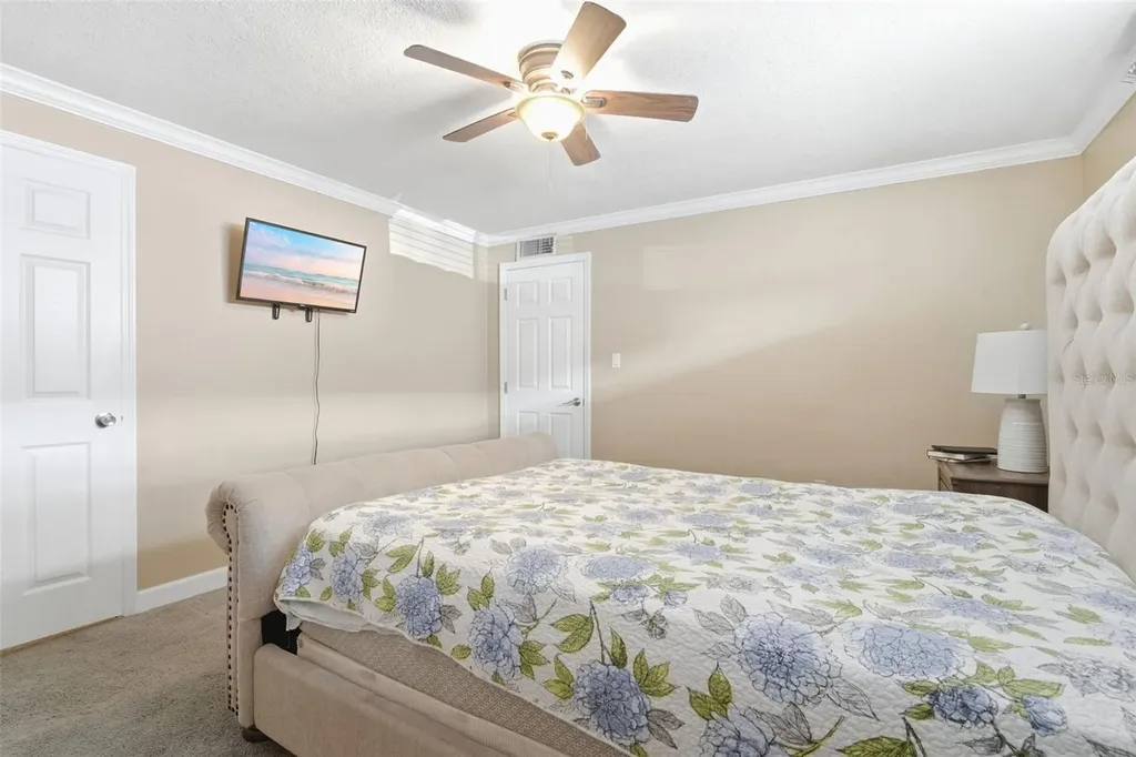 320 Lakeview Street Orlando FL 32804