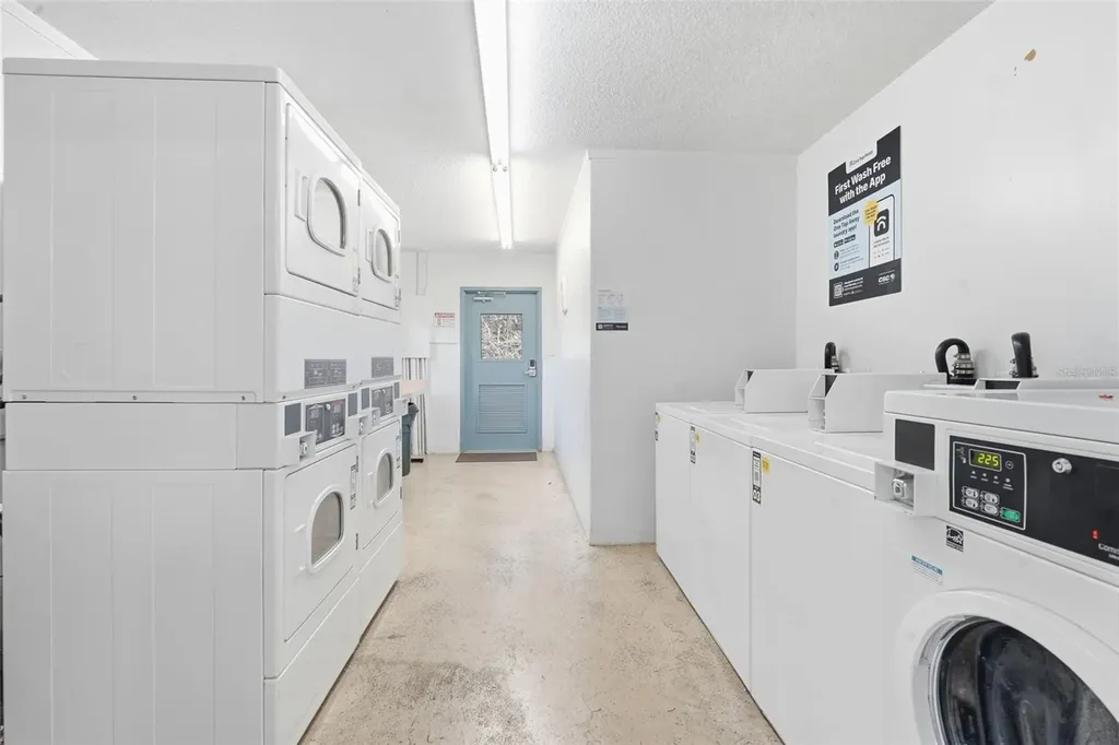 320 Lakeview Street Orlando FL 32804