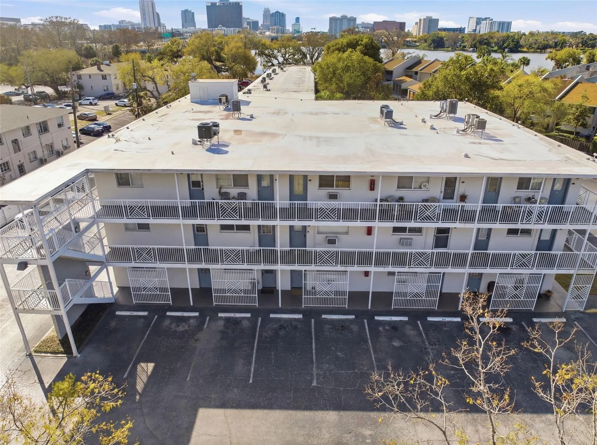 320 Lakeview Street Orlando FL 32804