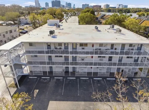 320 Lakeview Street Orlando FL 32804