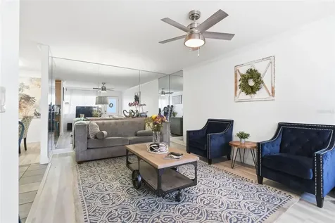 320 Lakeview Street Orlando FL 32804