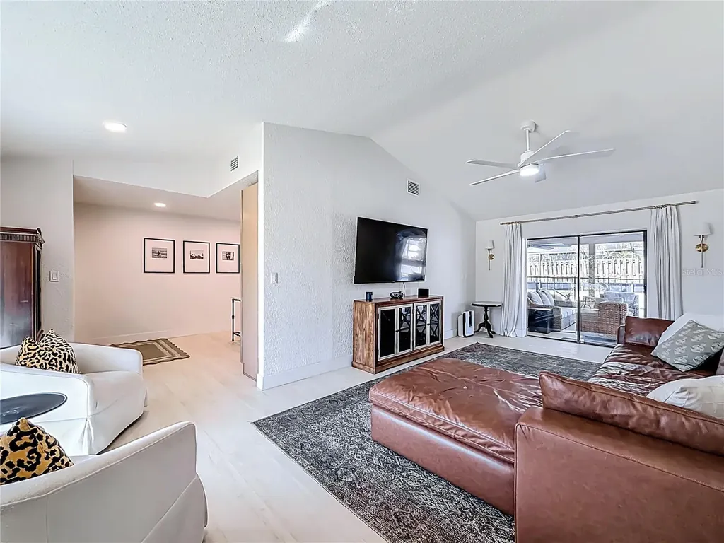 2029 Spanish Pines Drive Dunedin FL 34698
