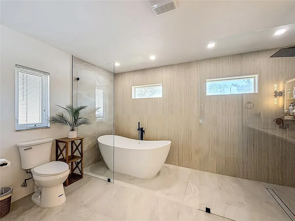 2029 Spanish Pines Drive Dunedin FL 34698