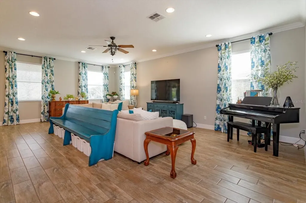 30339 Plymouth Creek Circle Sorrento FL 32776
