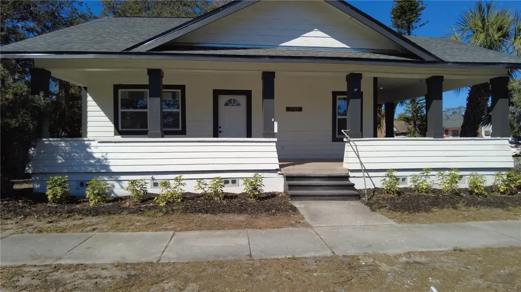 1705 44th Street S St Petersburg FL 33712