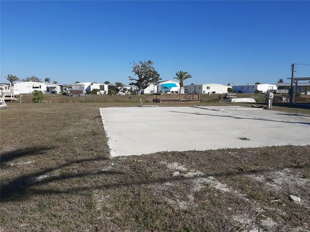 1347 Flamingo Drive Englewood FL 34224